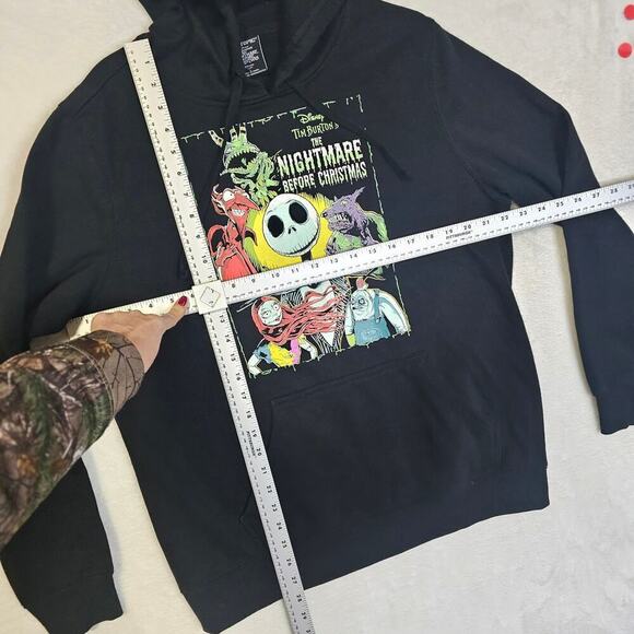 Hot Topic Disney SzL Tim Burton's The Nightmare Before XMas. Hoodie Sweatshirt. - Picture 5 of 7